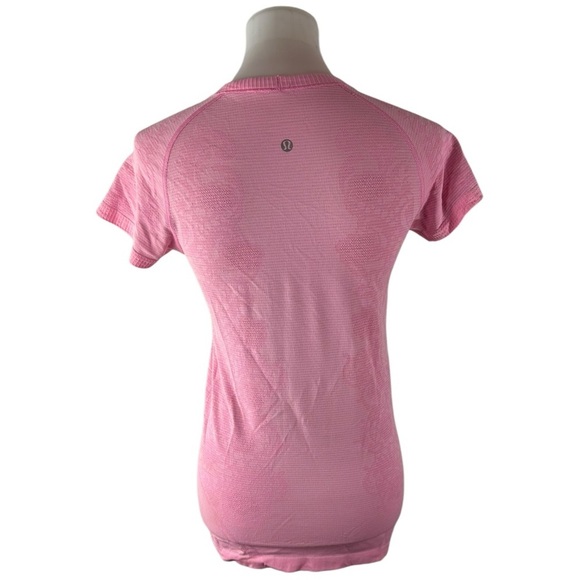 Lululemon Run: Swiftly Tech Short Sleeve Lace Pink Size 8 - Picture 2 of 4